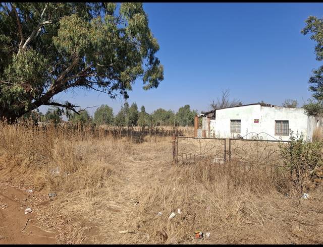 16,225M² SMALLHOLDING FOR SALE IN MIDDELVLEI AH